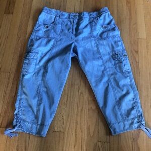 Chicos new jeans size medium (see size chart). Excellent condition.